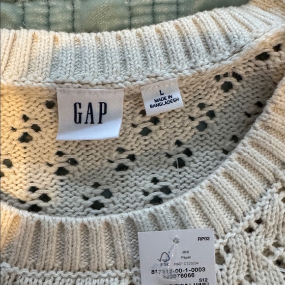 GAP Relaxed Pointelle Balloon Sleeve Sweater Cream Large L NWT NEW - Picture 8 of 14